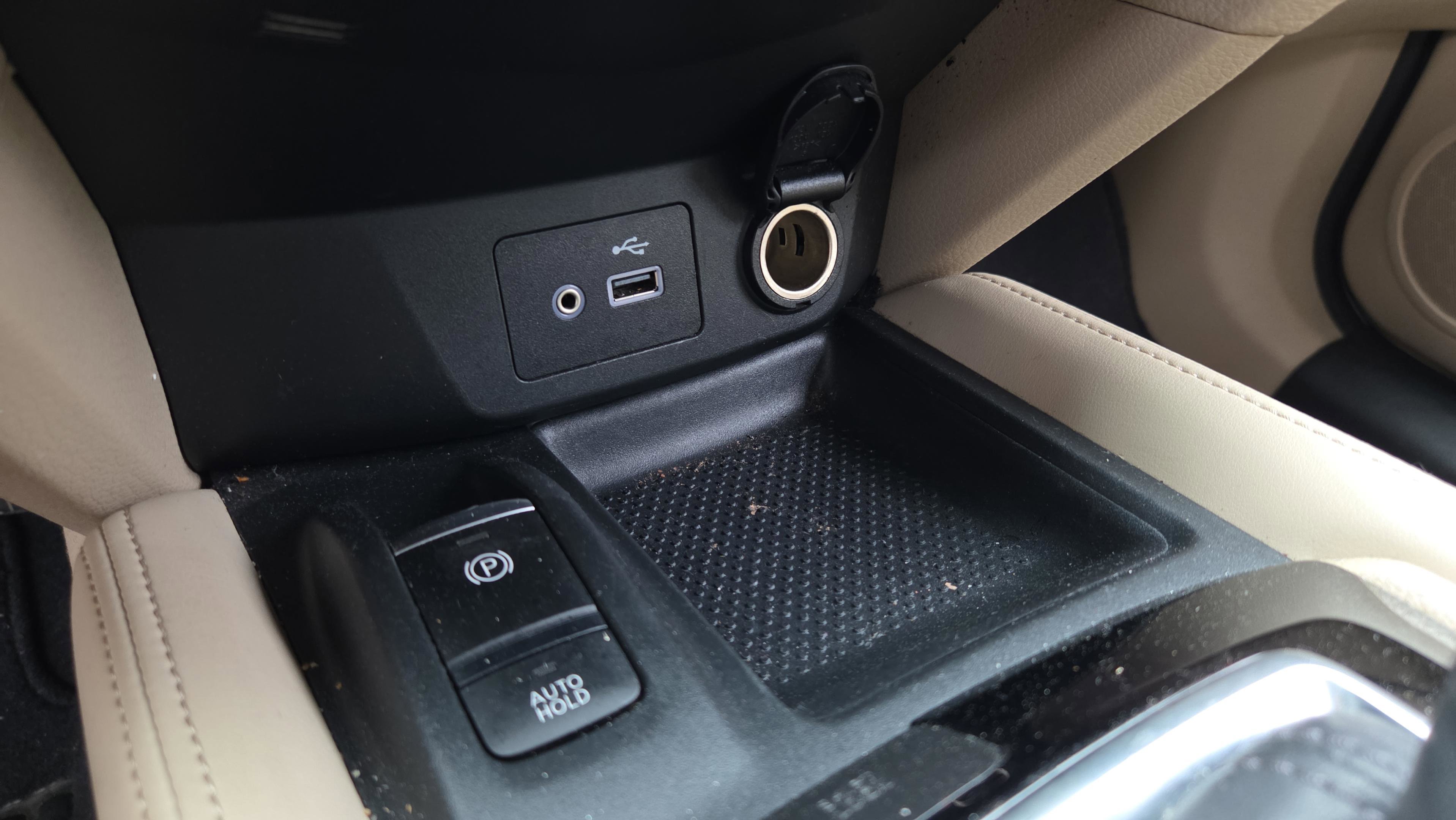 Used 2019 Nissan Rogue SL image 25