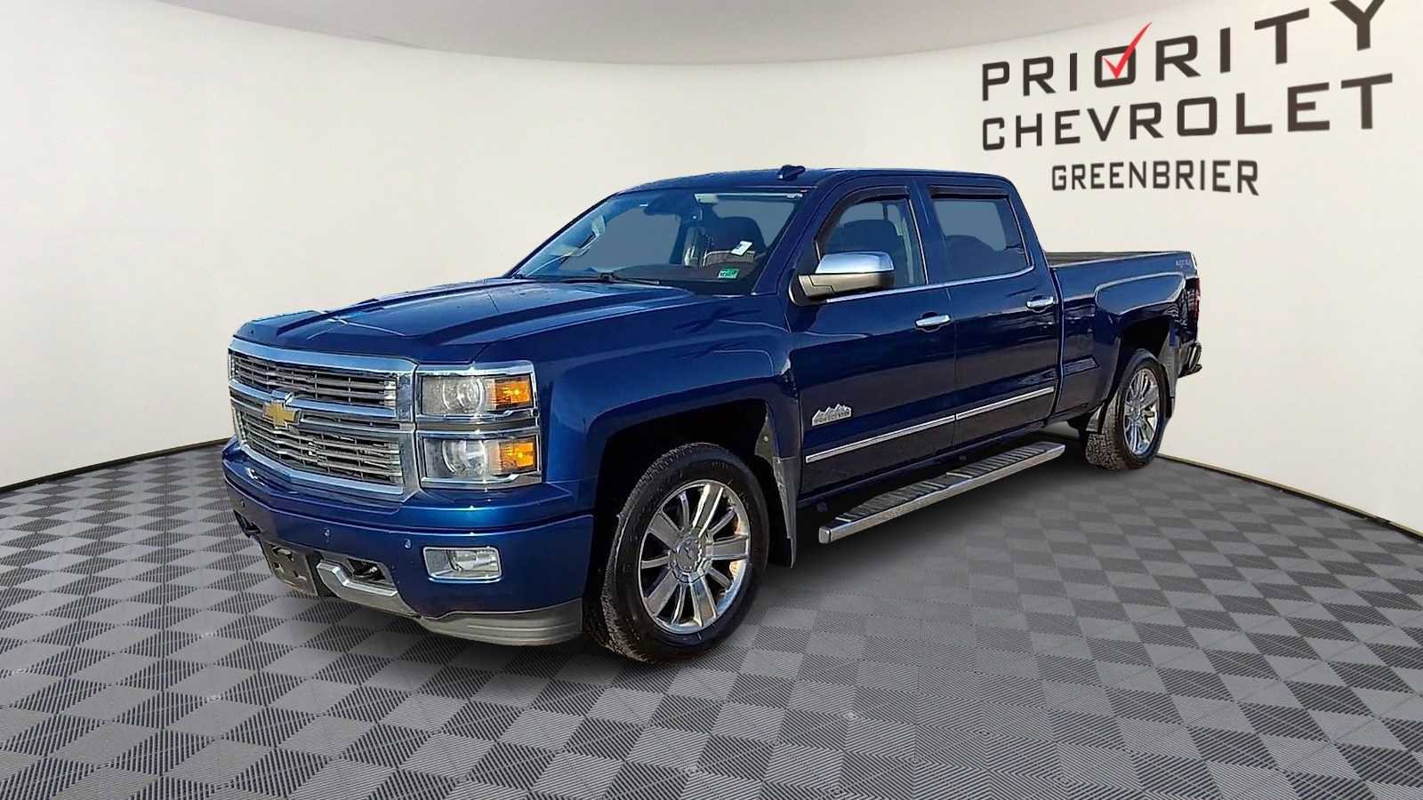 Used 2015 Chevrolet Silverado 1500 High Country w/ High Country Premium Package image 4