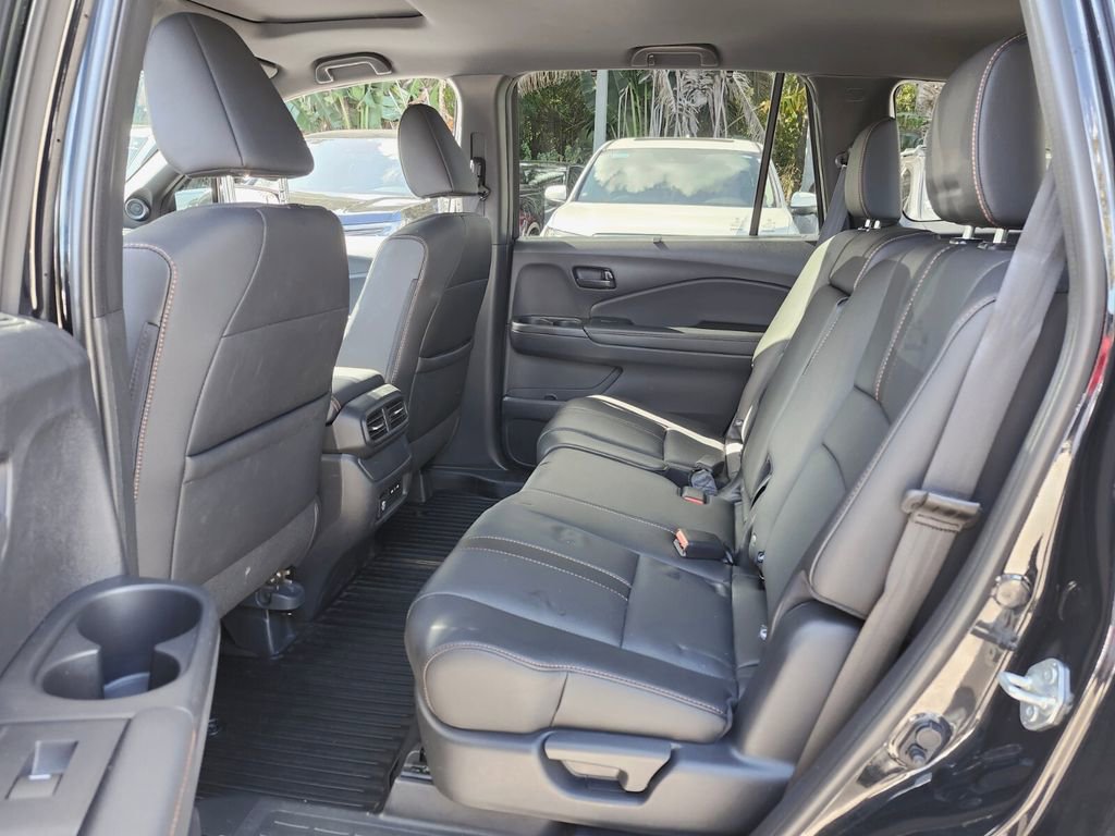 Certified 2024 Honda Passport TrailSport image 7