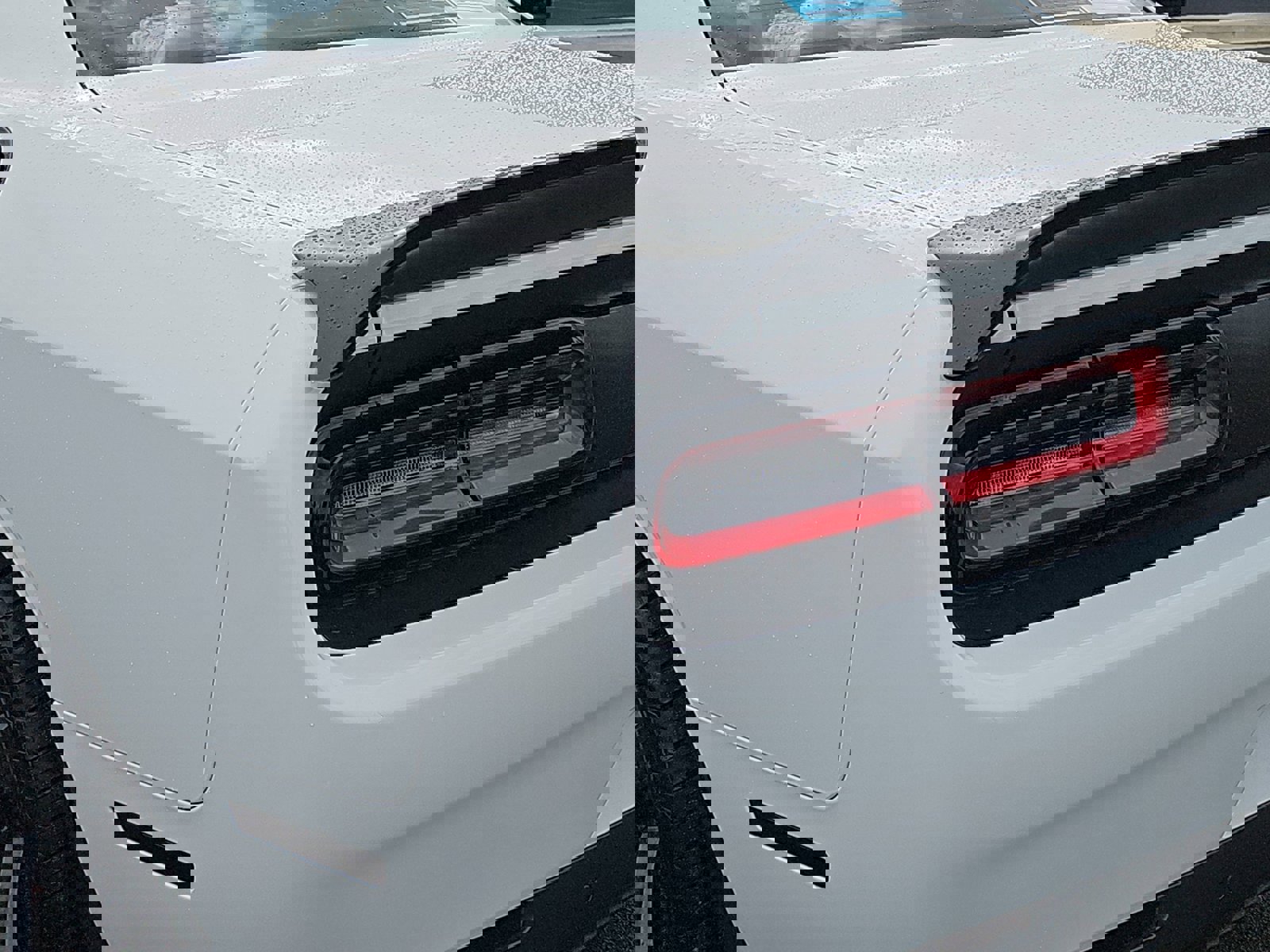 Used 2020 Dodge Challenger SRT Hellcat w/ Plus Package image 34