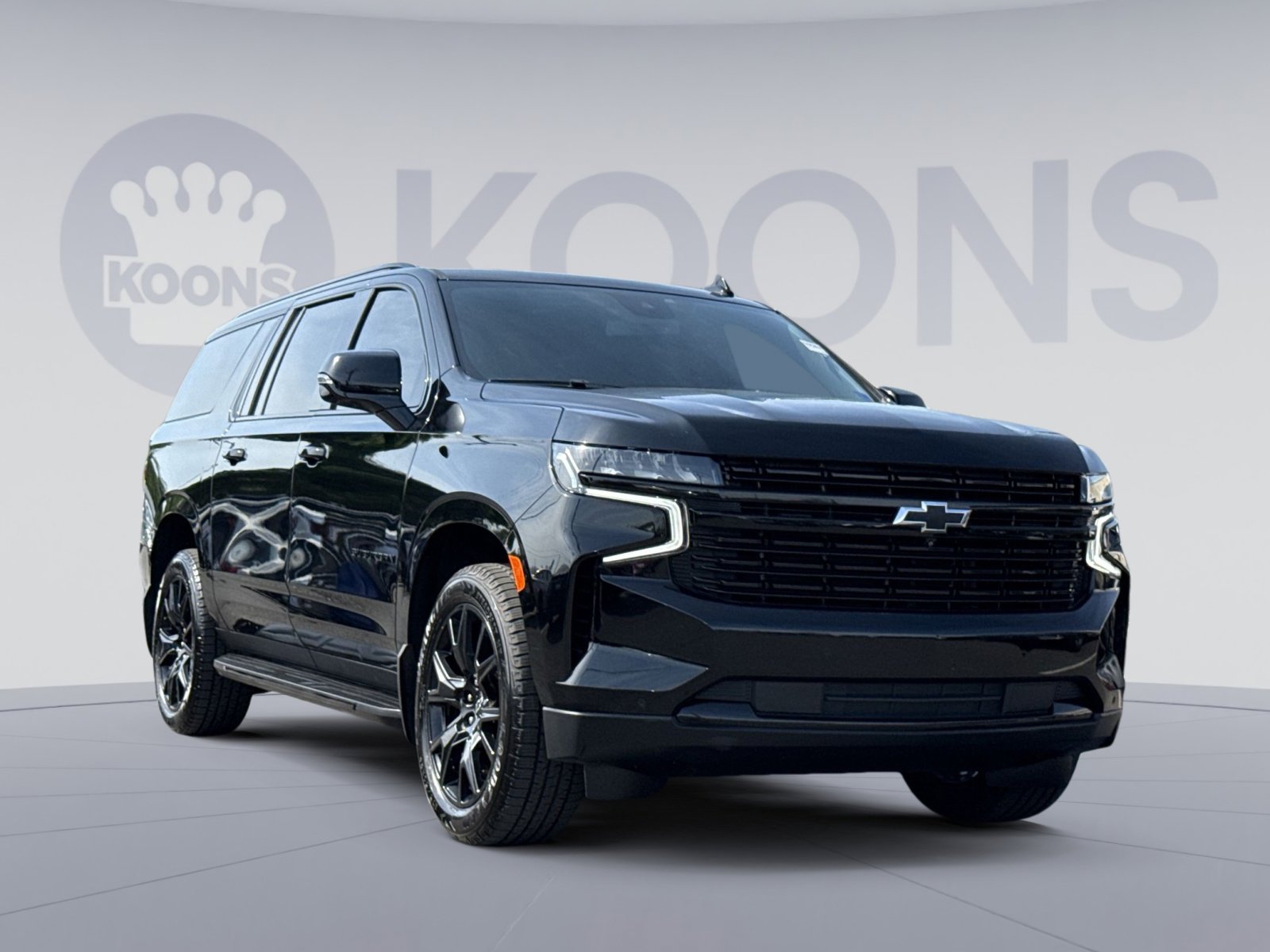 Used 2023 Chevrolet Suburban RST w/ Sport Performance Package AWD/4WD image 10