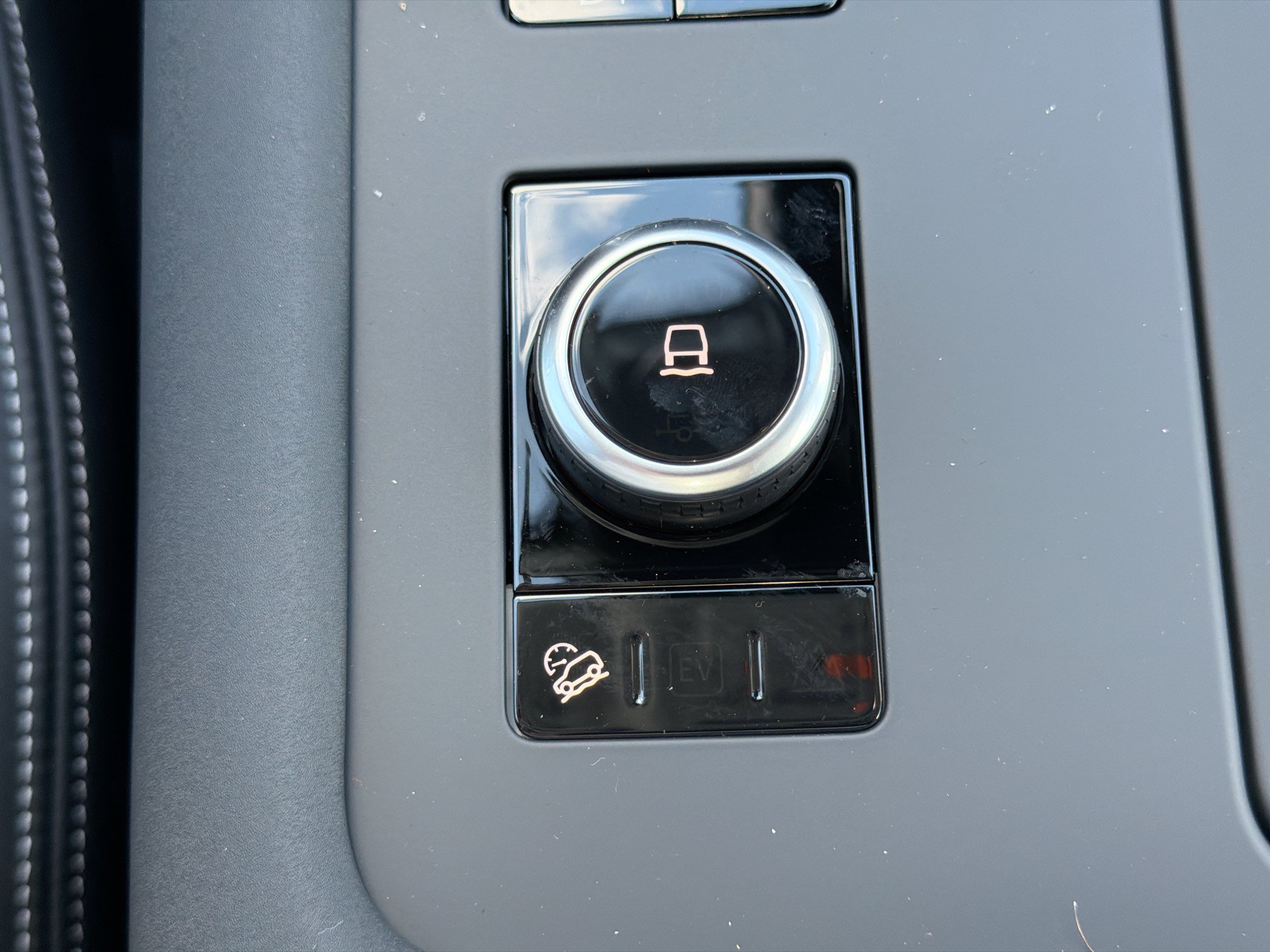 New 2026 Land Rover Discovery Limited Edition AWD/4WD image 31