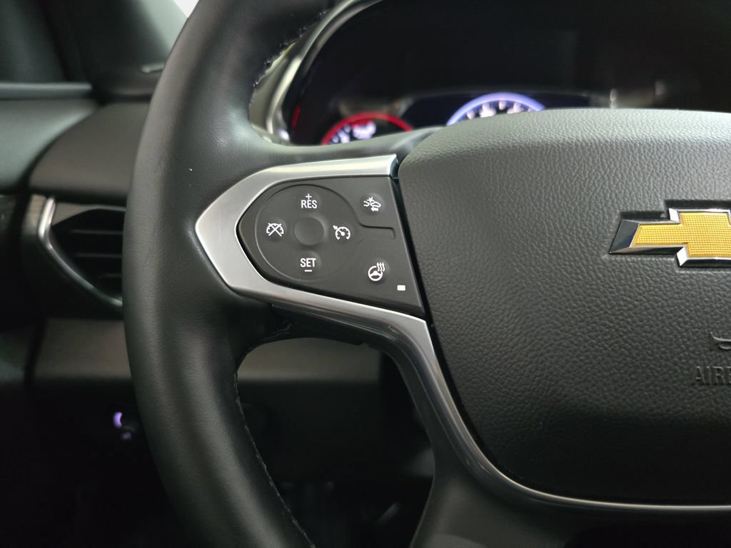 Used 2023 Chevrolet Traverse High Country AWD/4WD image 17