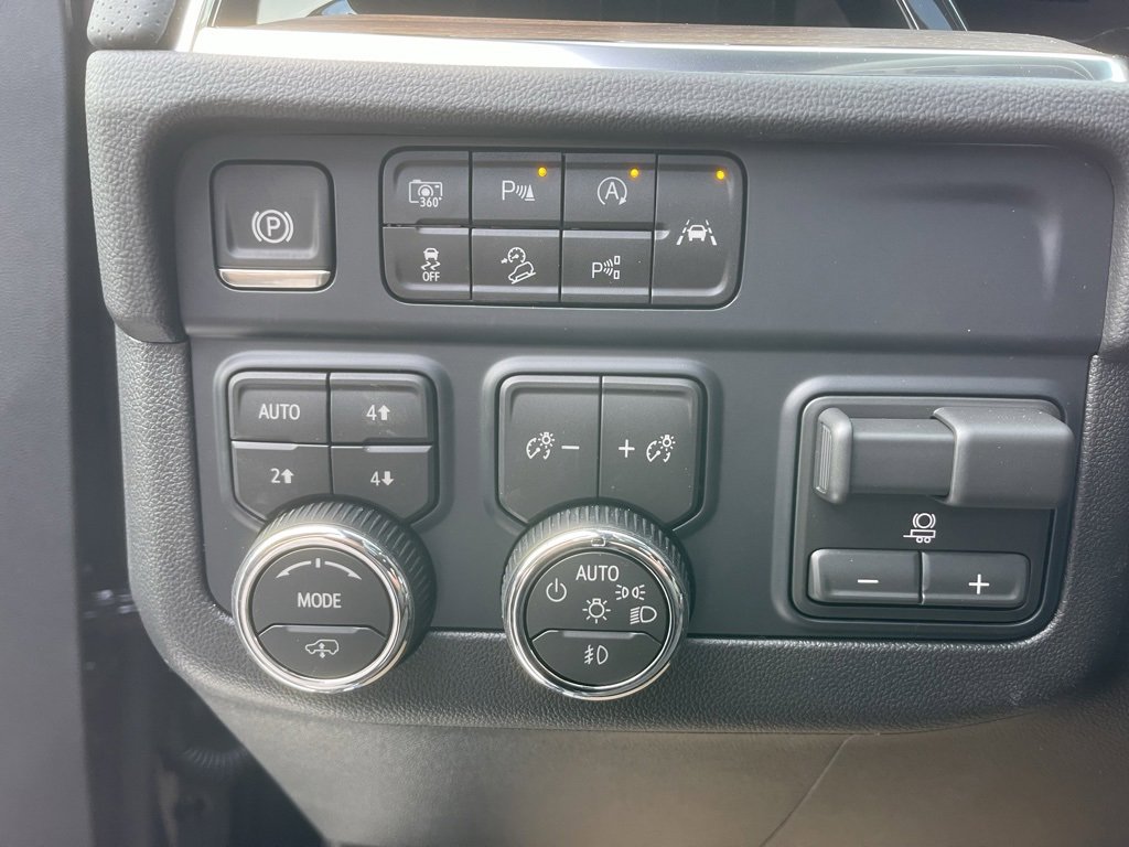 New 2026 Chevrolet Tahoe High Country image 14