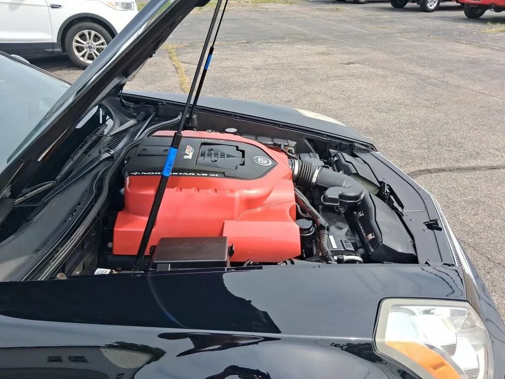 Used 2006 Cadillac XLR V RWD image 13