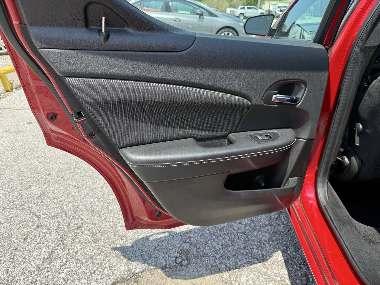 Used 2014 Dodge Avenger SE w/ Rallye Appearance Group FWD image 21