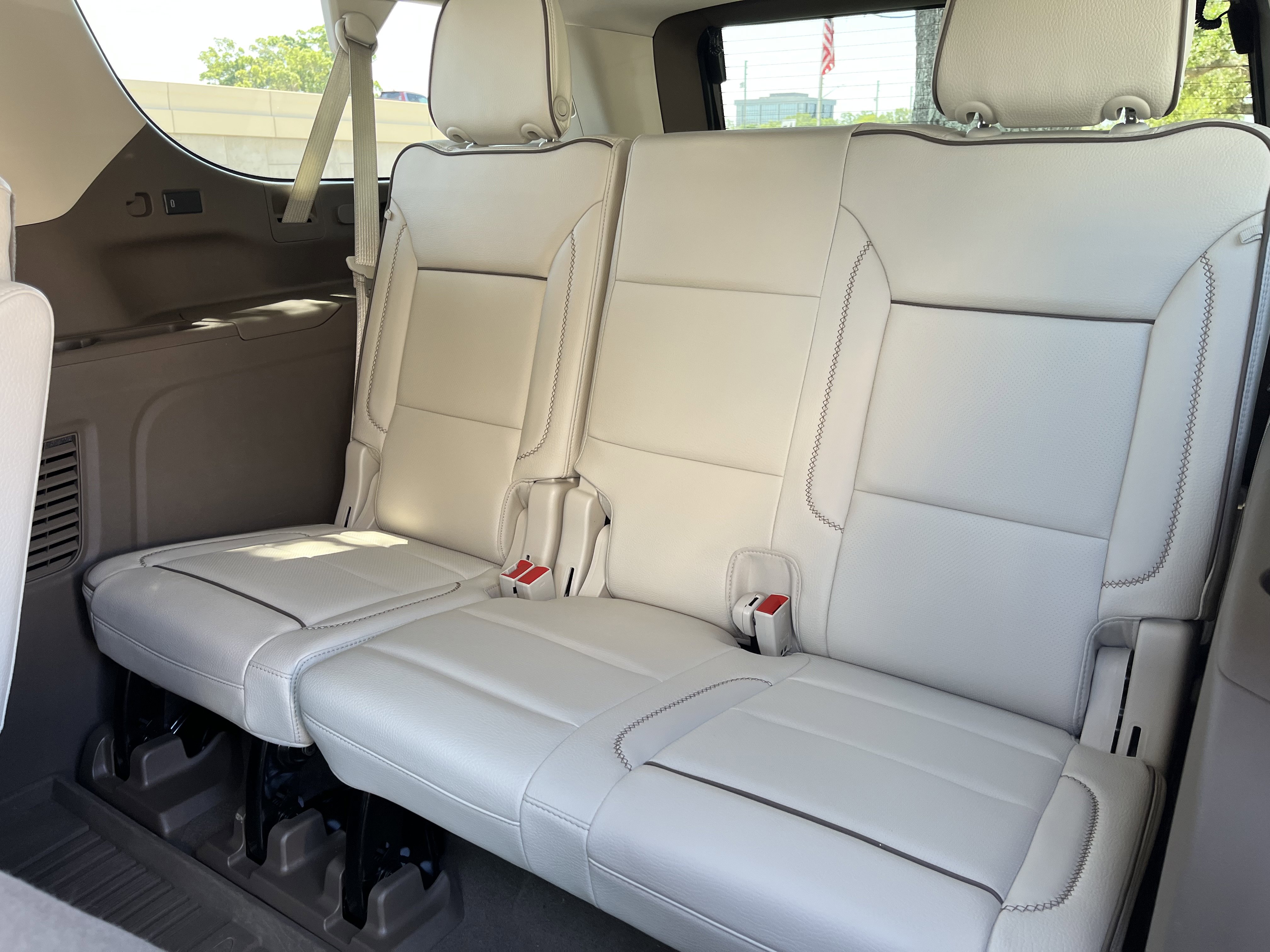 Used 2023 GMC Yukon XL Denali w/ LPO, Floor Liner Package image 16