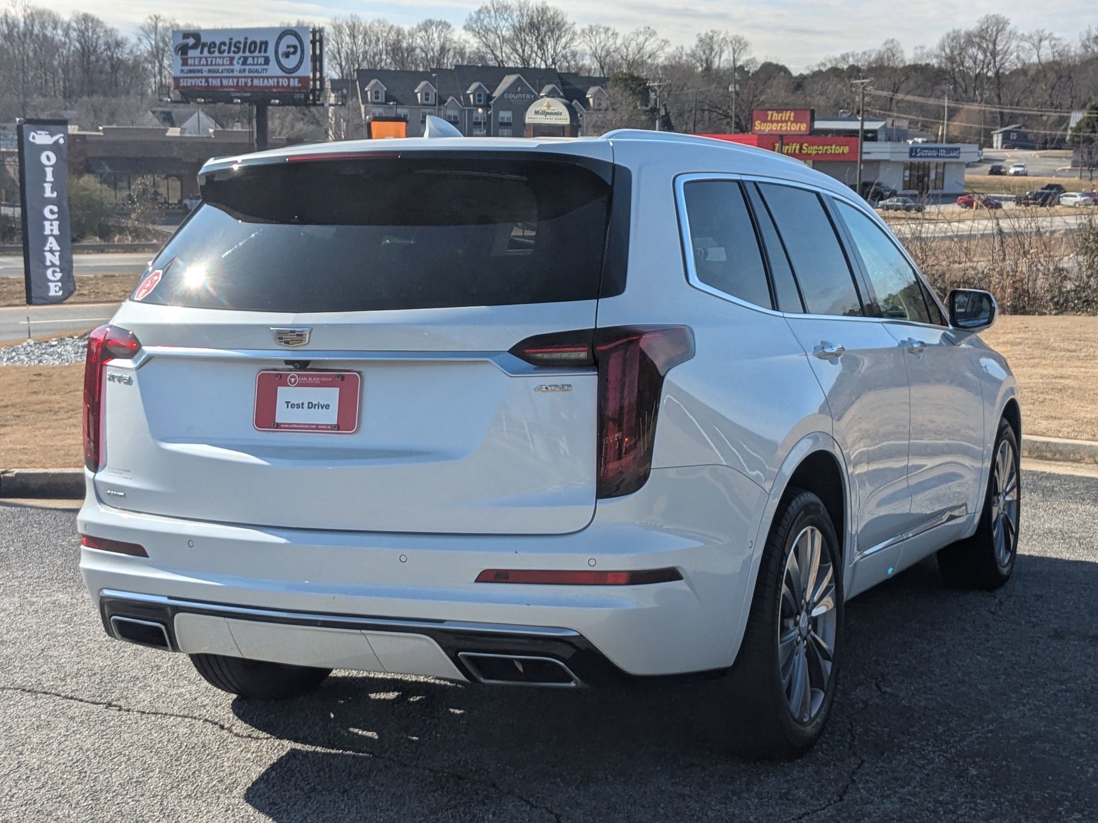 Used 2022 Cadillac XT6 Premium Luxury w/ Technology Package image 5