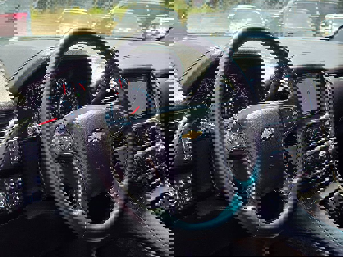 Used 2018 Chevrolet Tahoe LT image 15