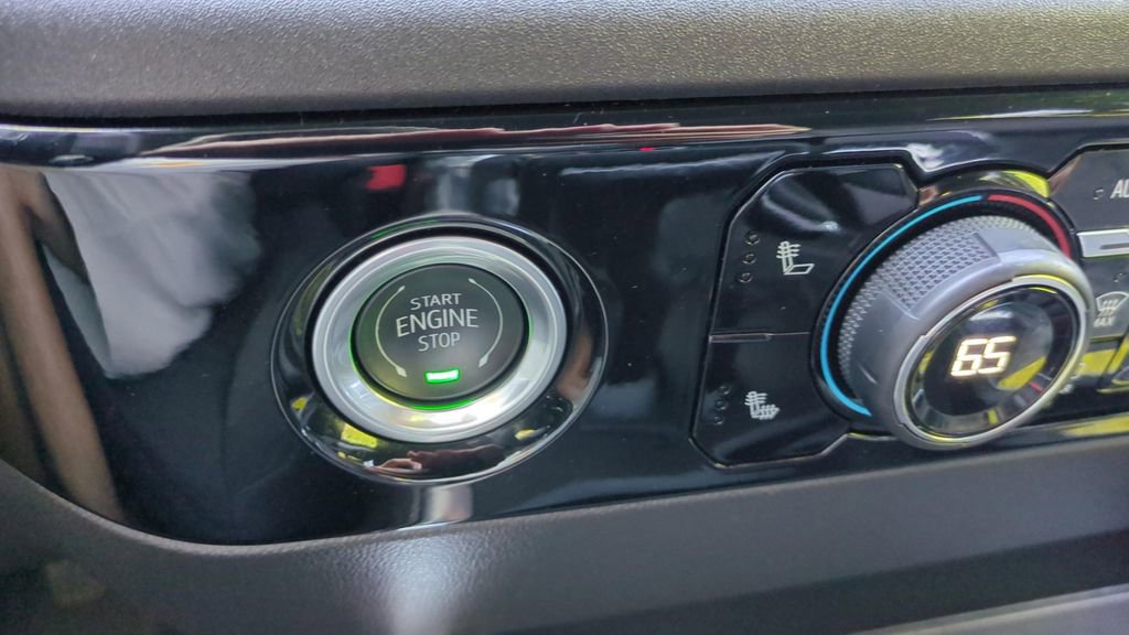 Used 2024 Chevrolet Silverado 1500 LT Trail Boss AWD/4WD image 25