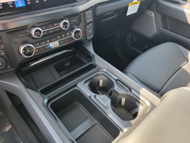 New 2026 Ford F250 Lariat w/ Lariat Ultimate Package image 40