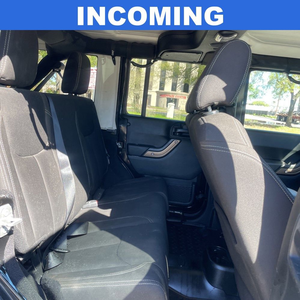 Used 2017 Jeep Wrangler Unlimited Sahara image 12