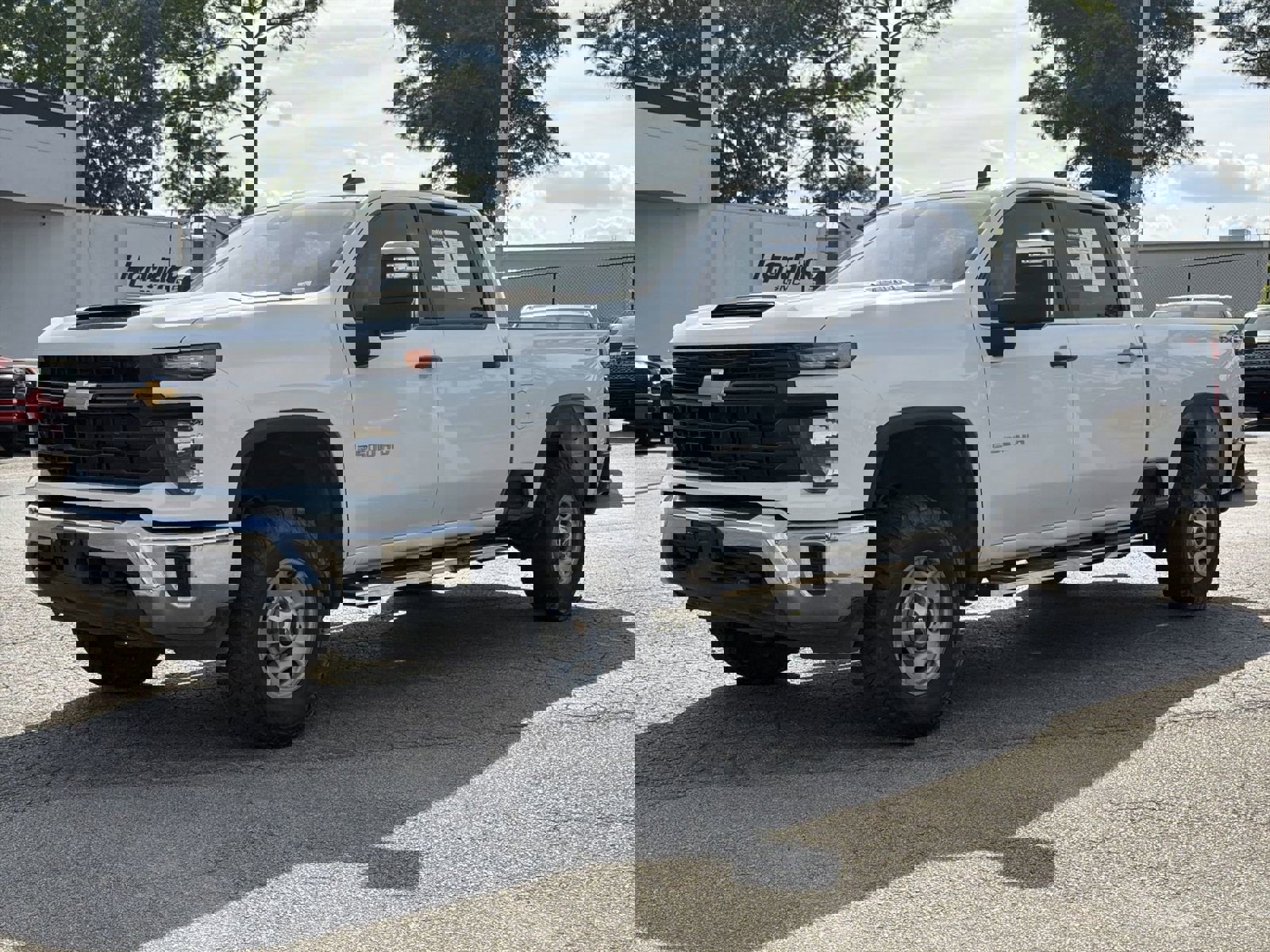 Used 2024 Chevrolet Silverado 2500 W/T w/ WT Convenience Package image 5