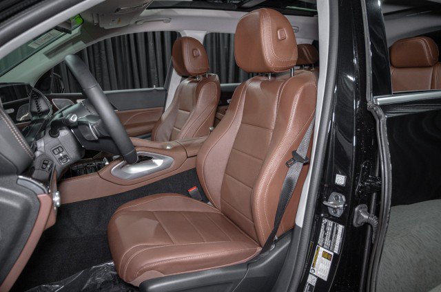 Used 2026 Mercedes-Benz GLS 450 4MATIC image 11