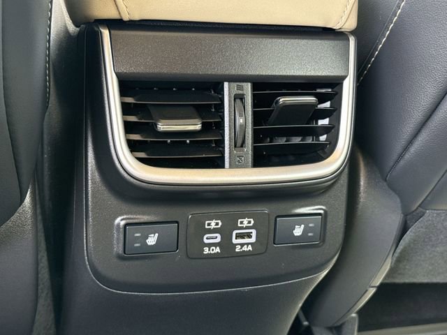 Certified 2025 Subaru Outback Limited image 11