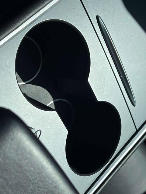 Used 2022 Tesla Model Y Performance image 33