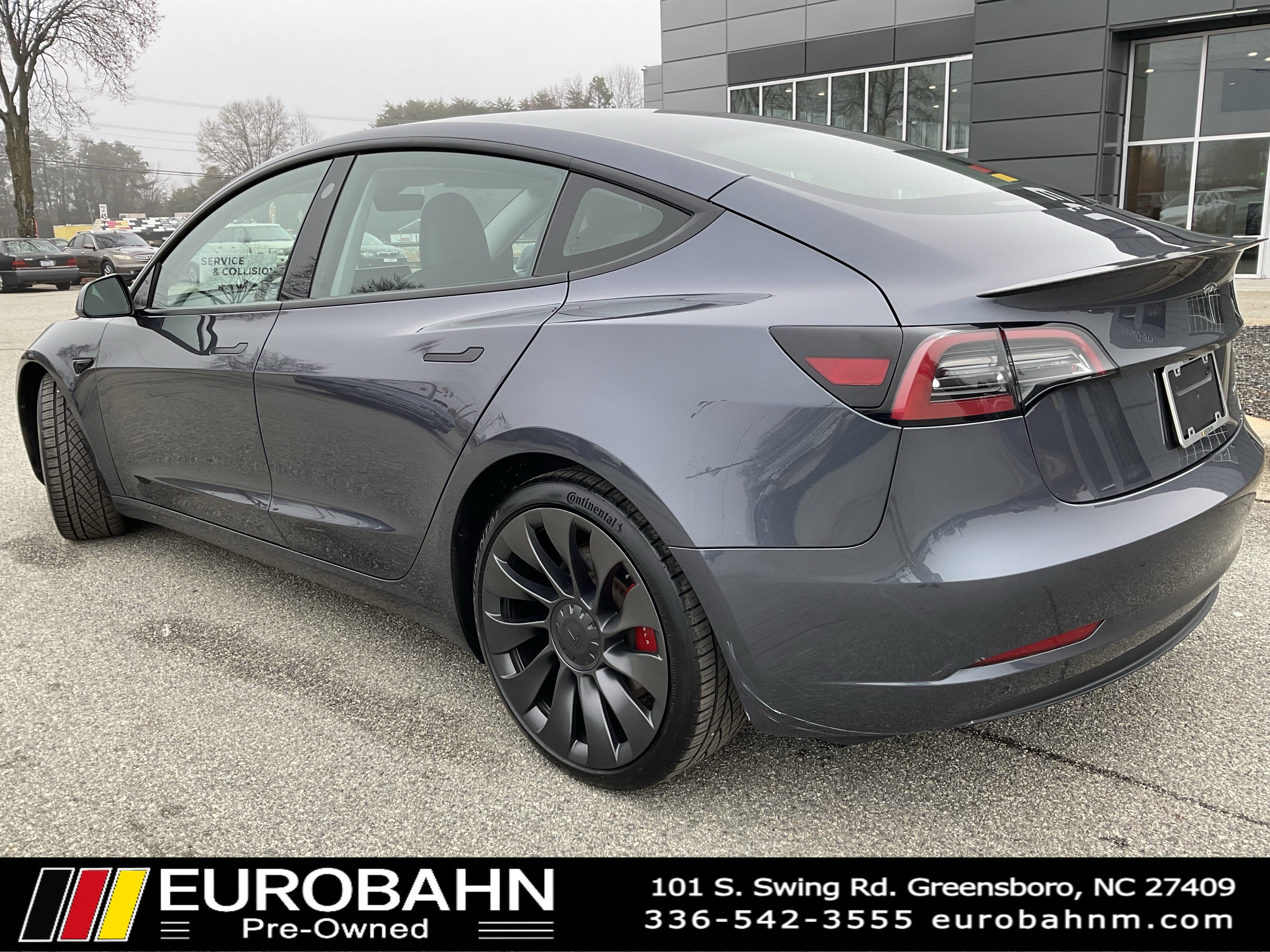 Used 2023 Tesla Model 3 Performance image 3