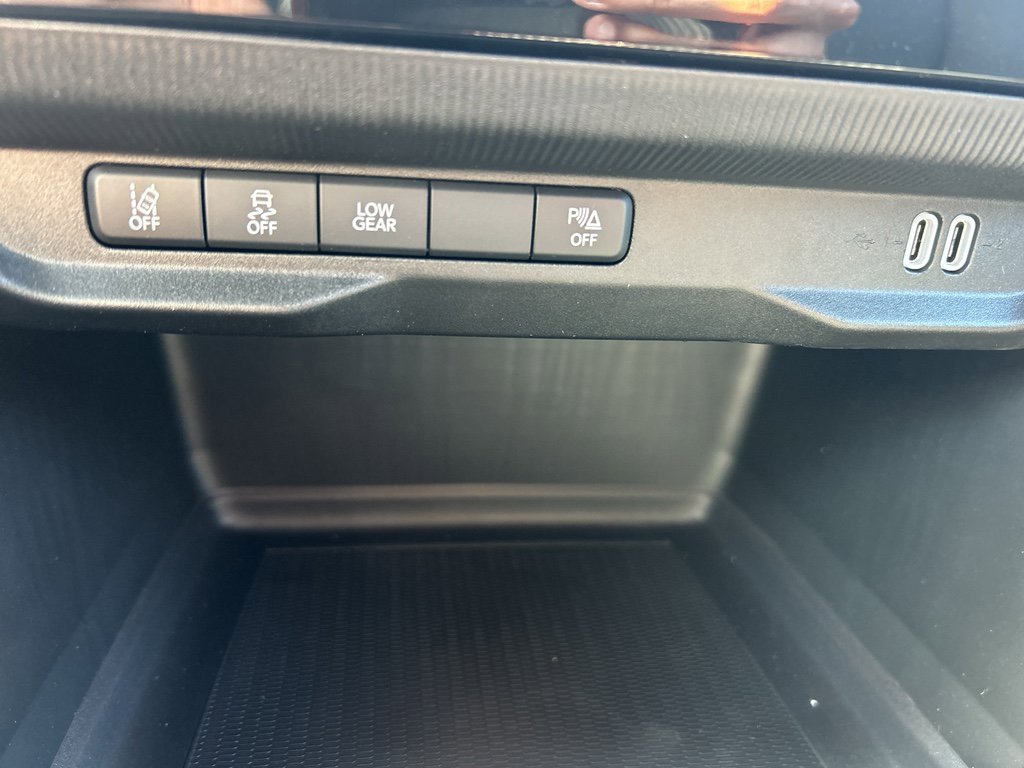 New 2026 Jeep Cherokee Limited image 29