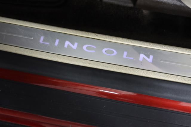 Used 2017 Lincoln MKZ Premiere image 27