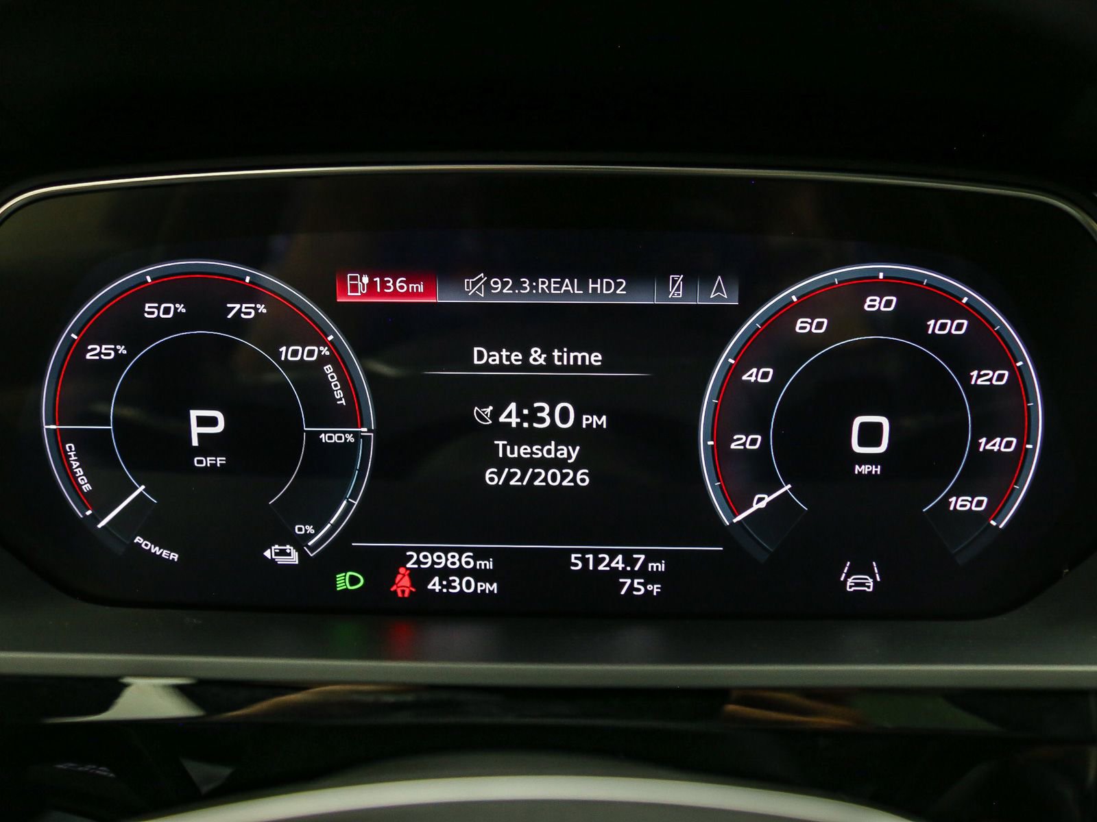 Used 2024 Audi Q8 e-tron Premium Plus w/ Premium Plus Package AWD/4WD image 26