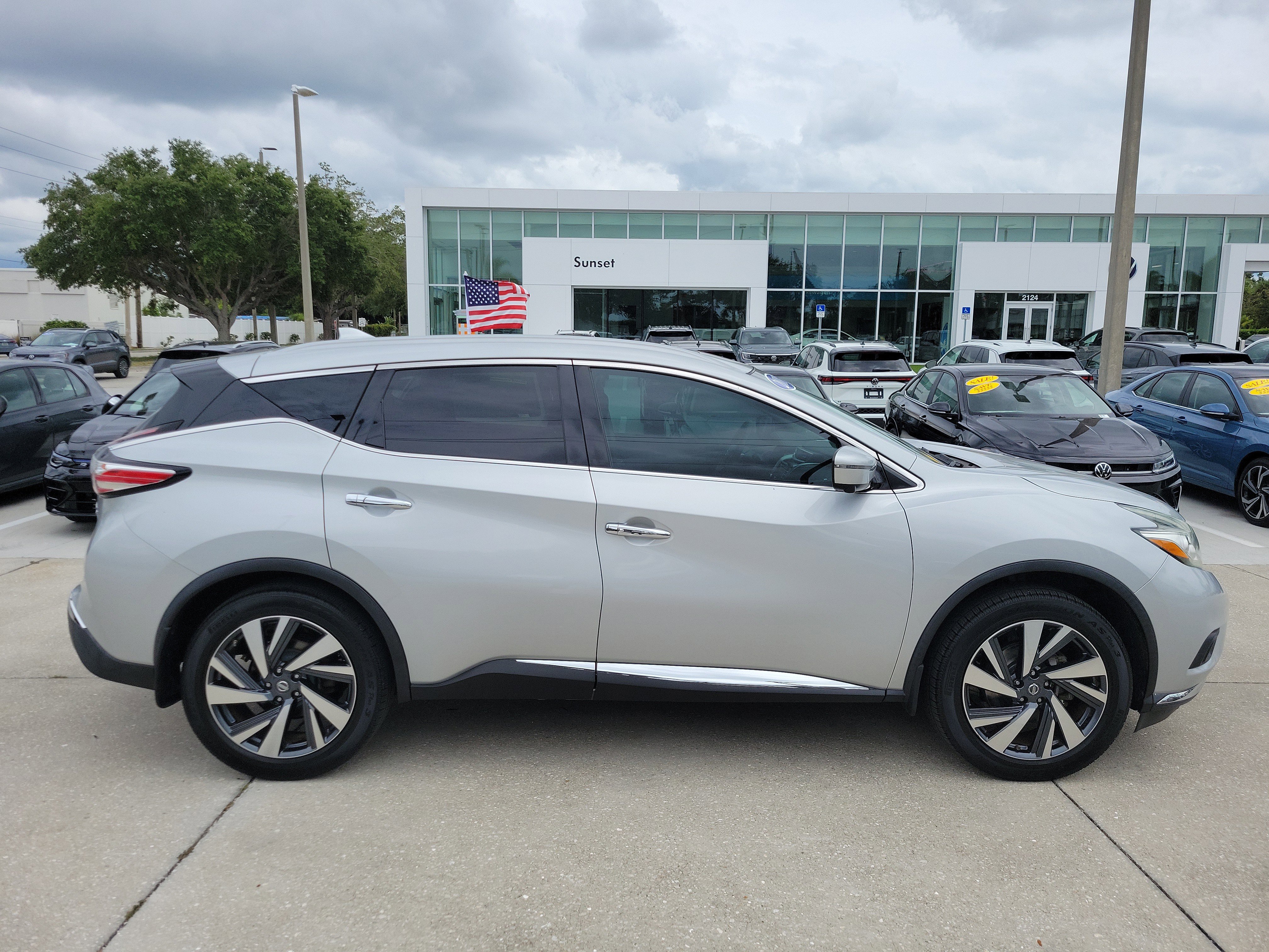 Used 2018 Nissan Murano Platinum AWD/4WD image 3