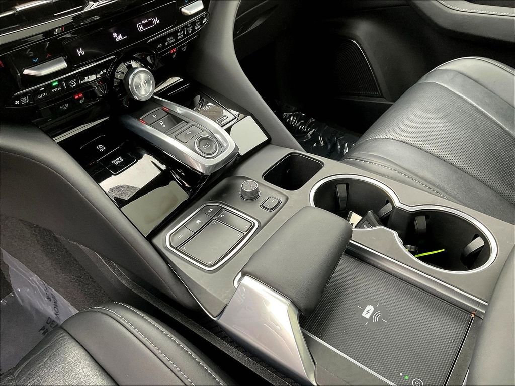 Used 2023 Acura MDX SH-AWD w/ Technology Package image 18