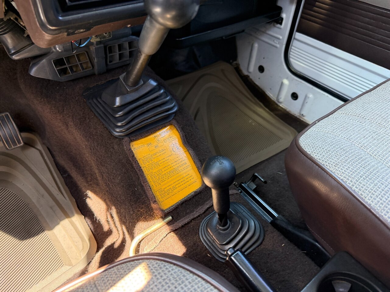 Used 1988 Suzuki Samurai 4WD Soft Top image 16