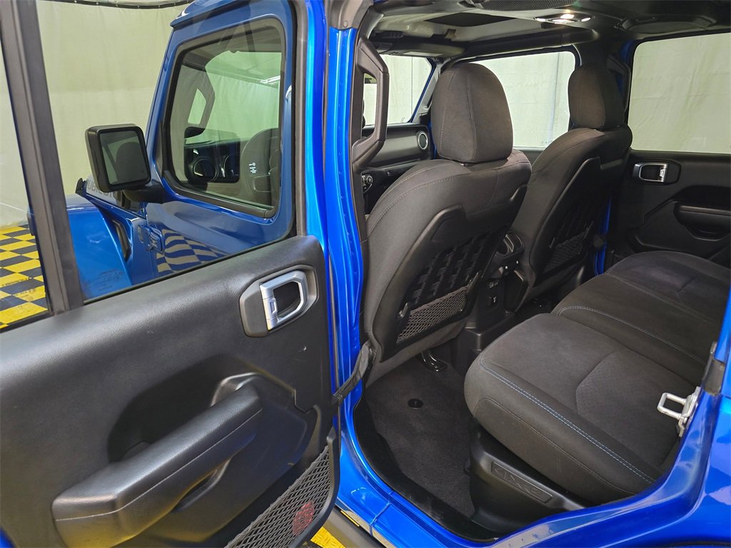 Used 2021 Jeep Wrangler Unlimited Rubicon 4xe w/ Steel Bumper Group image 15