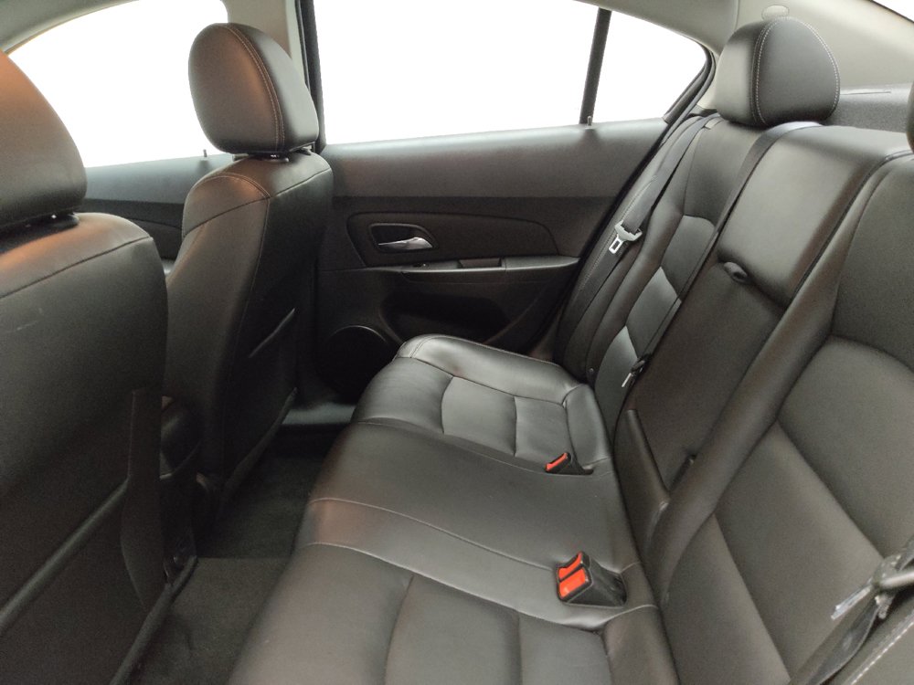 Used 2015 Chevrolet Cruze LT FWD image 18
