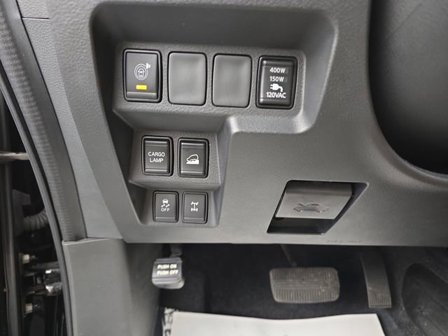 Used 2023 Nissan Frontier PRO-4X w/ Pro-4X Premium Package image 40