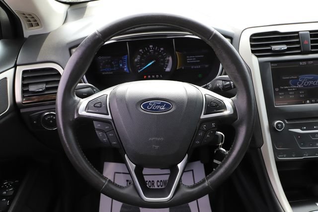 Used 2015 Ford Fusion SE w/ Equipment Group 502A FWD image 23