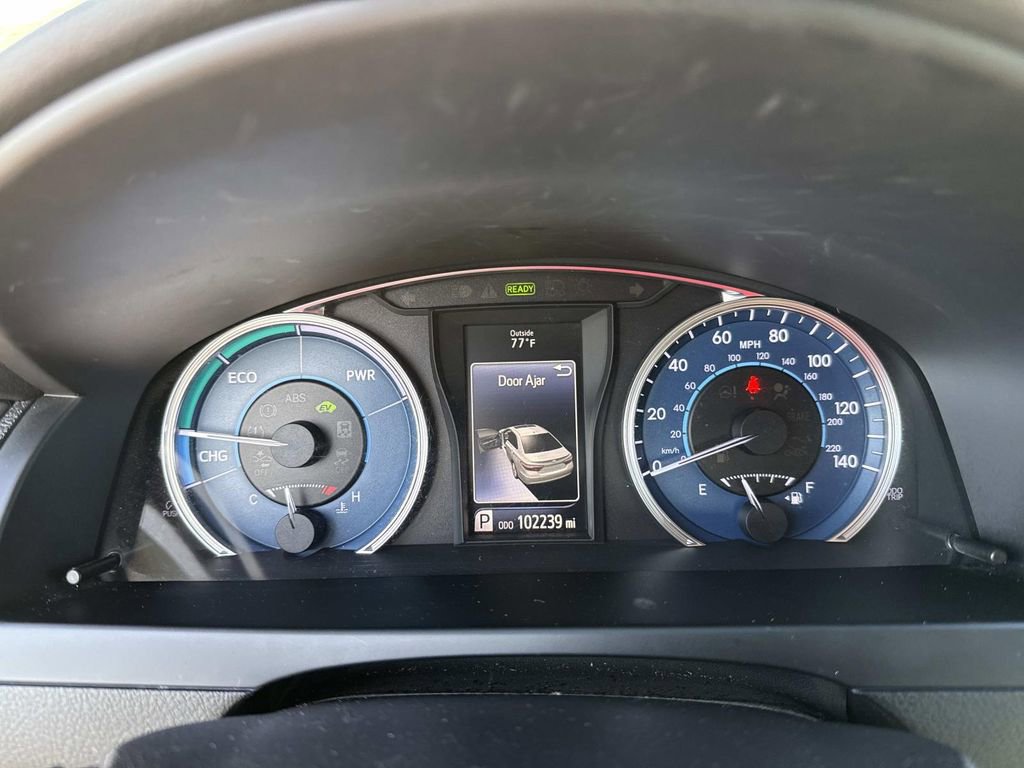 Used 2016 Toyota Camry LE FWD image 40