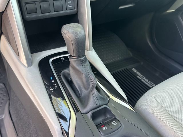 Used 2023 Toyota Corolla Cross L FWD image 28