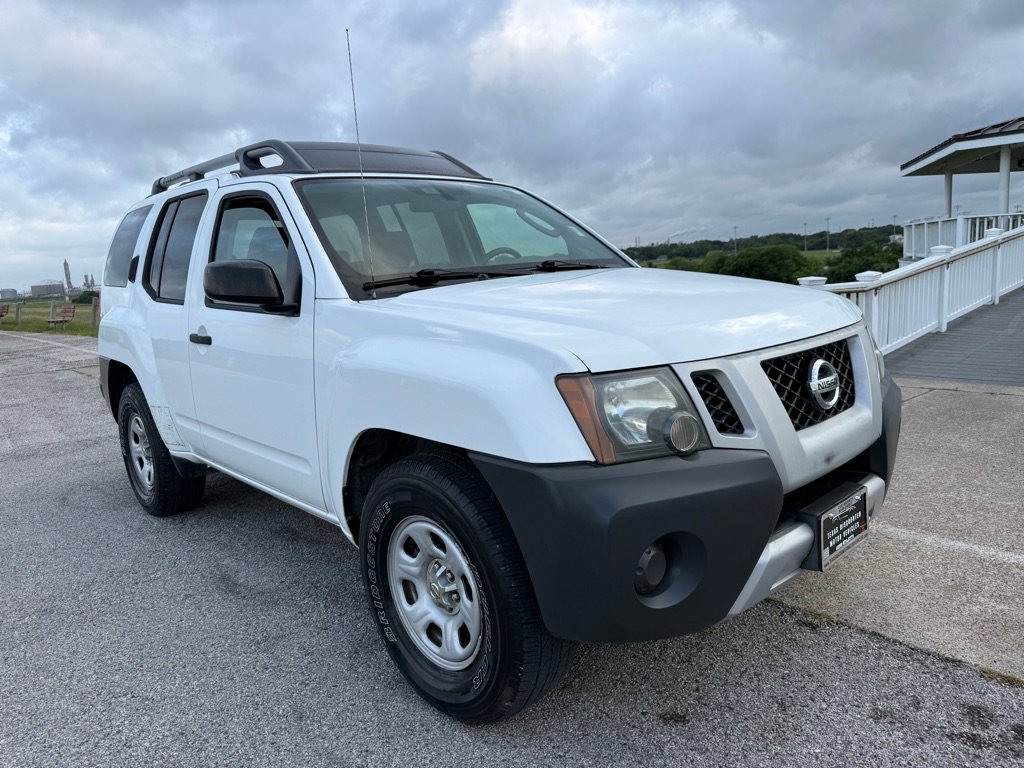 Used 2011 Nissan Xterra X RWD image 3