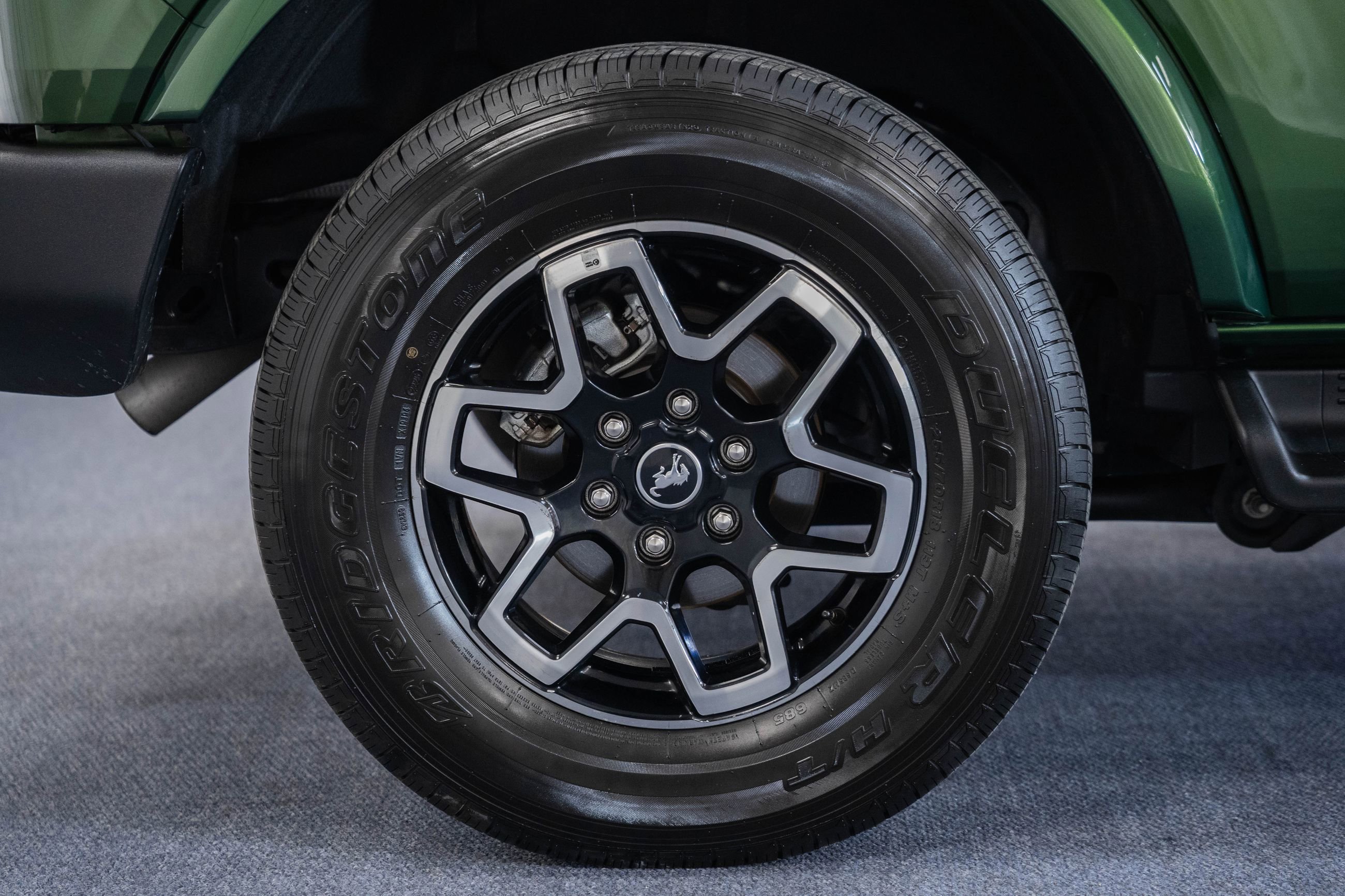 Used 2025 Ford Bronco Outer Banks image 23