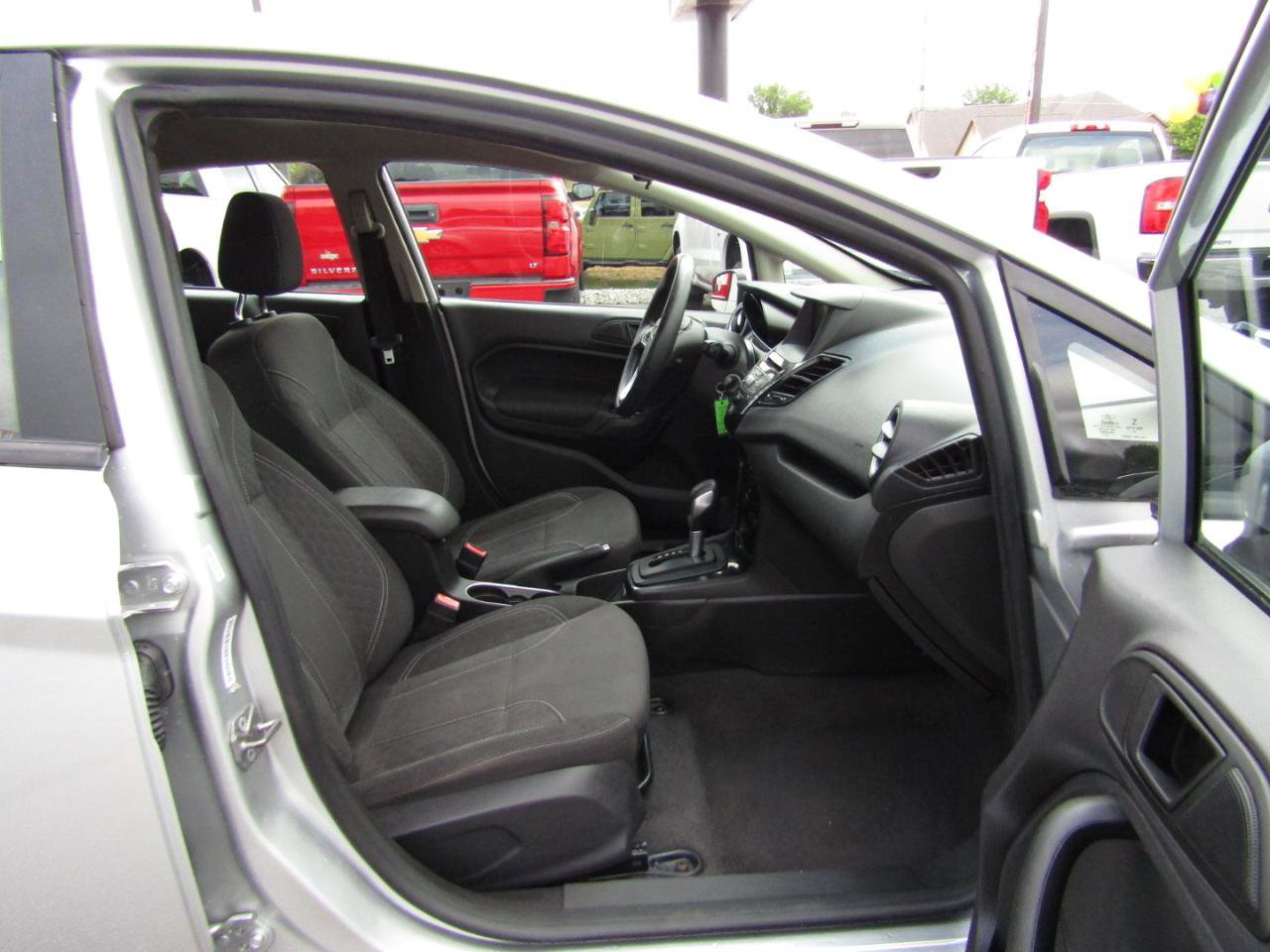 Used 2019 Ford Fiesta SE w/ Equipment Group 201A FWD image 22