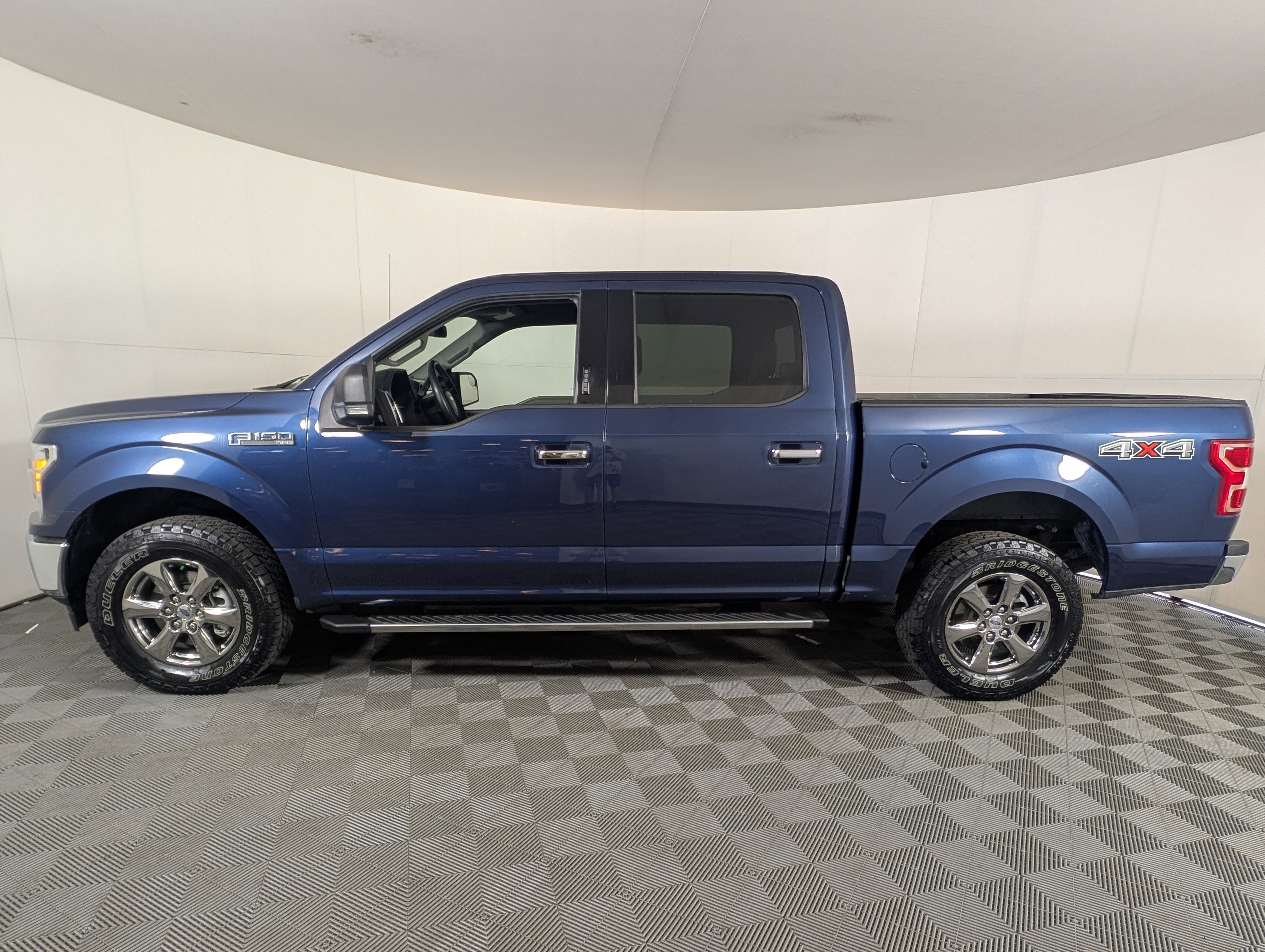 Used 2020 Ford F150 XLT w/ Equipment Group 302A Luxury image 4