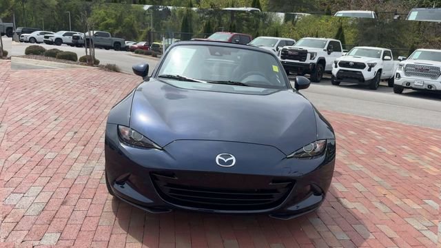 Used 2021 MAZDA MX-5 Miata RF Grand Touring image 6
