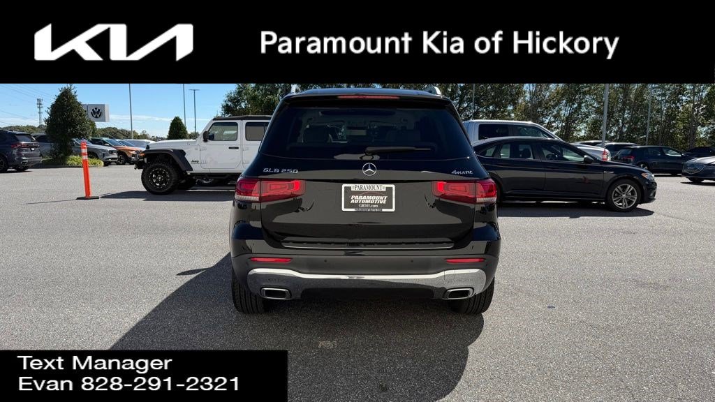 Used 2022 Mercedes-Benz GLB 250 4MATIC image 20