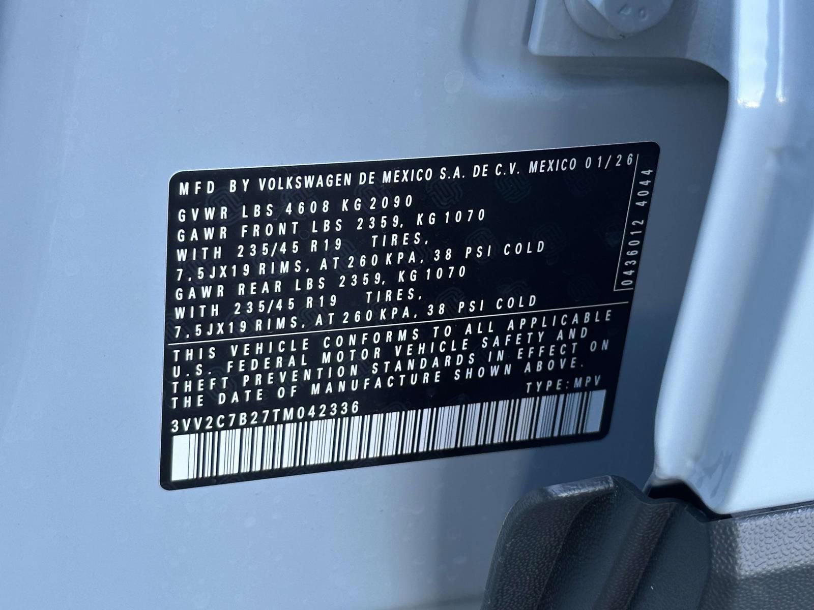 New 2026 Volkswagen Taos SE image 16