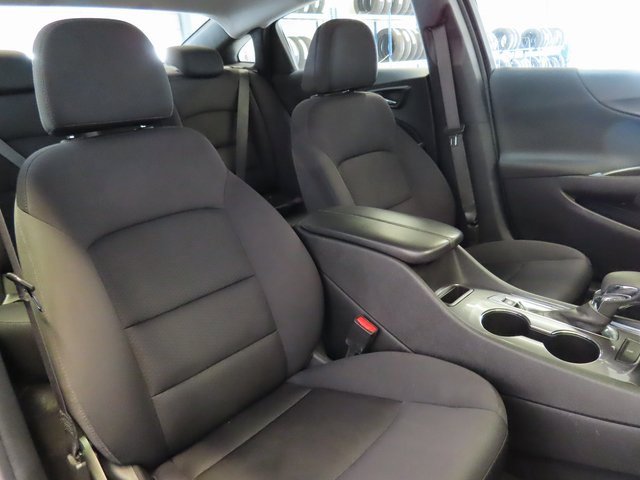 Used 2023 Chevrolet Malibu LT image 6
