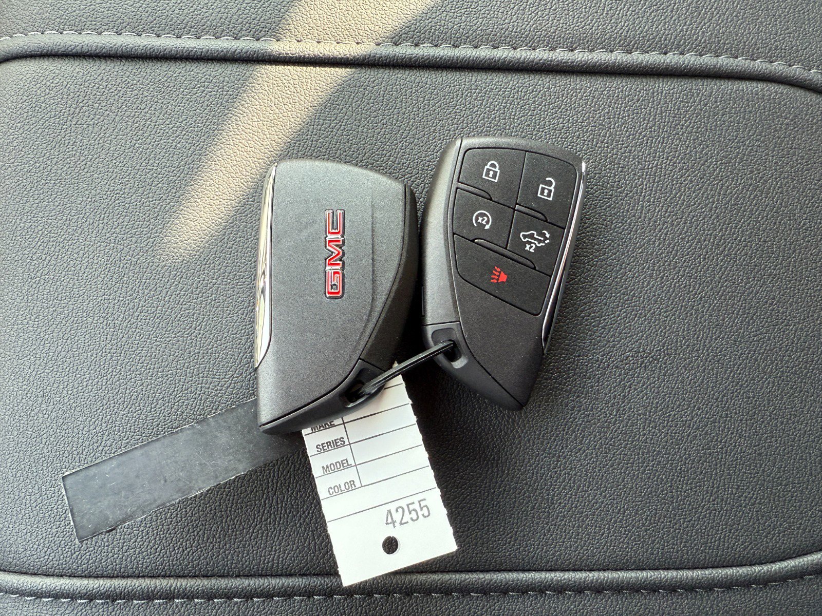 New 2026 GMC Sierra 1500 Elevation image 35