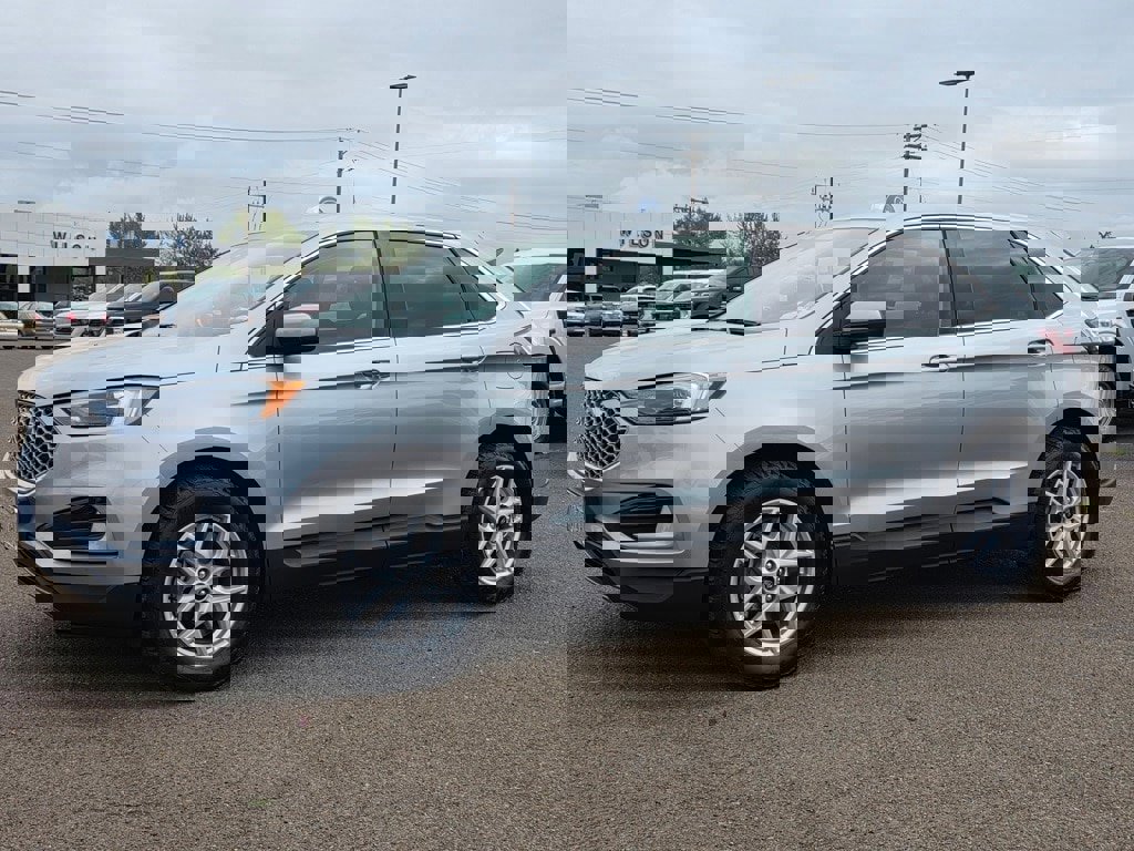 Used 2023 Ford Edge SEL
