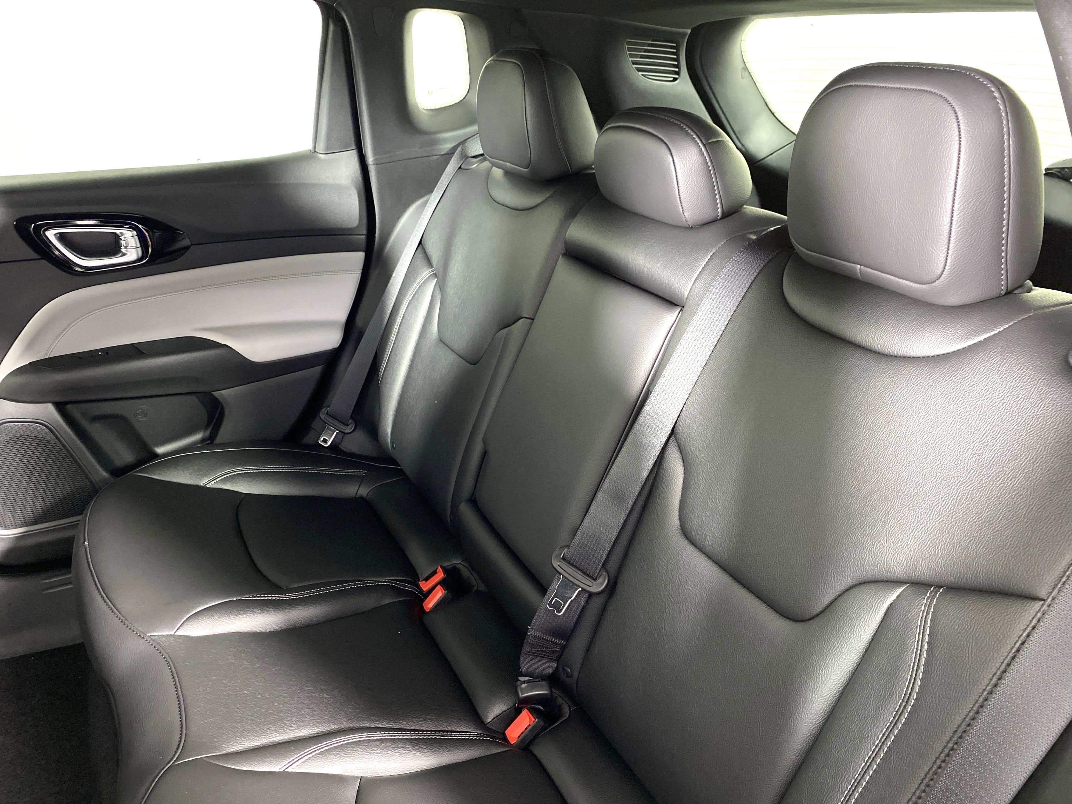 New 2026 Jeep Compass Limited image 29