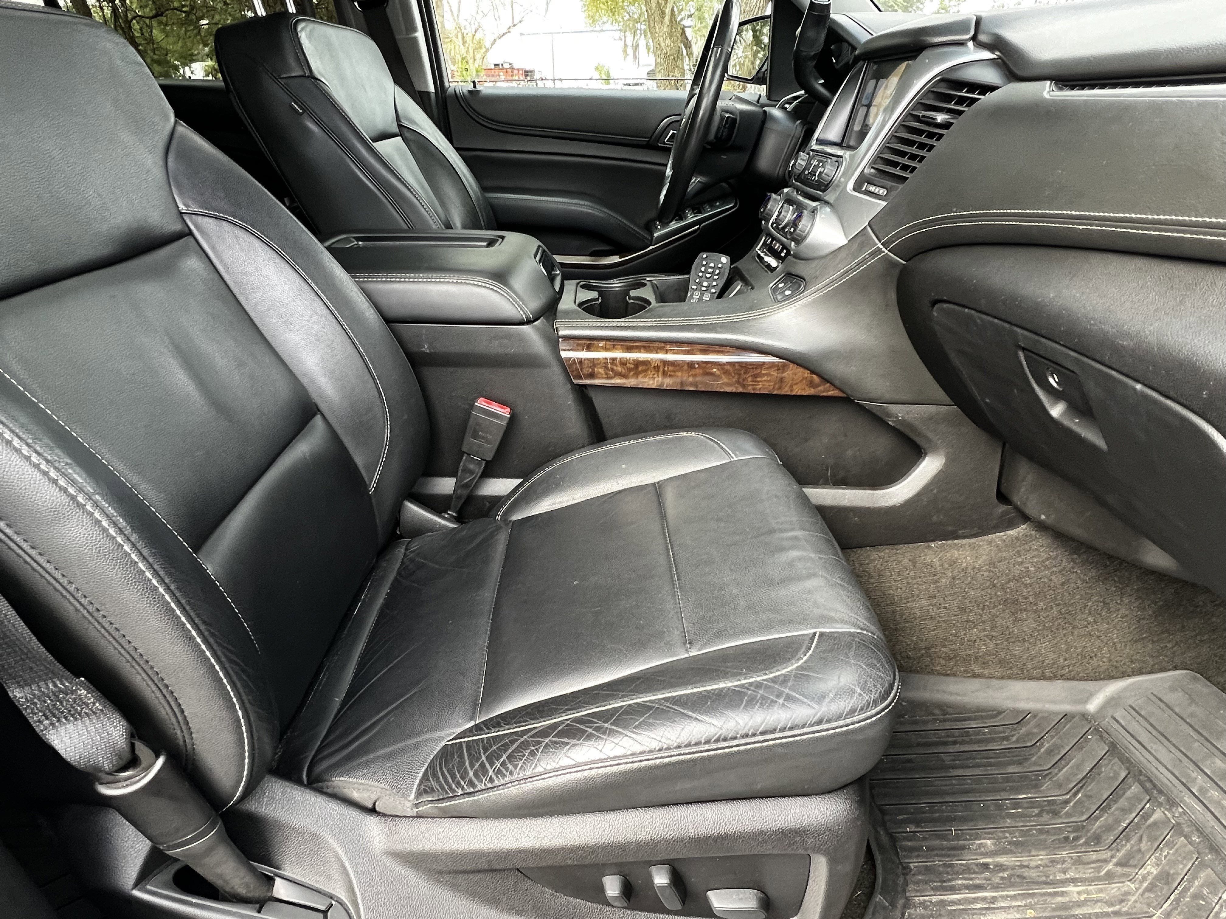 Used 2018 Chevrolet Suburban LT image 48