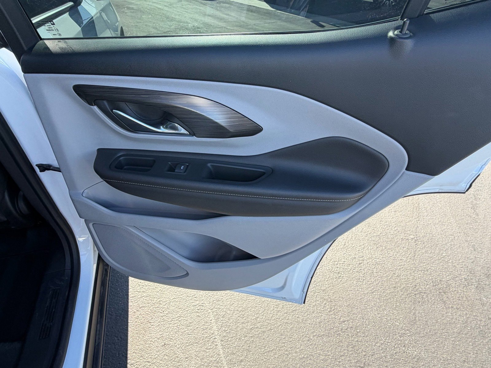 Used 2022 GMC Terrain SLE w/ Driver Convenience Package image 22