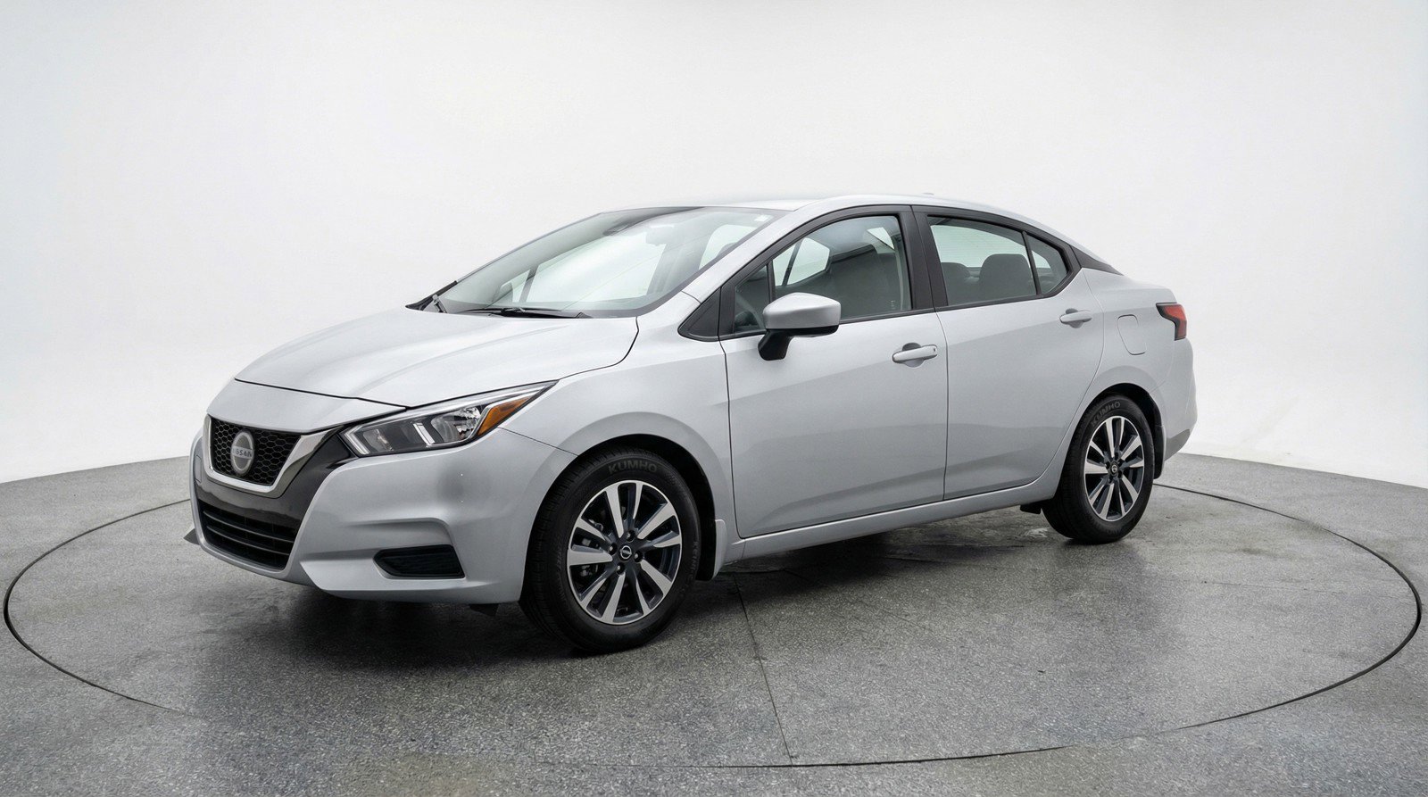 Used 2025 Nissan Versa SV FWD image 3