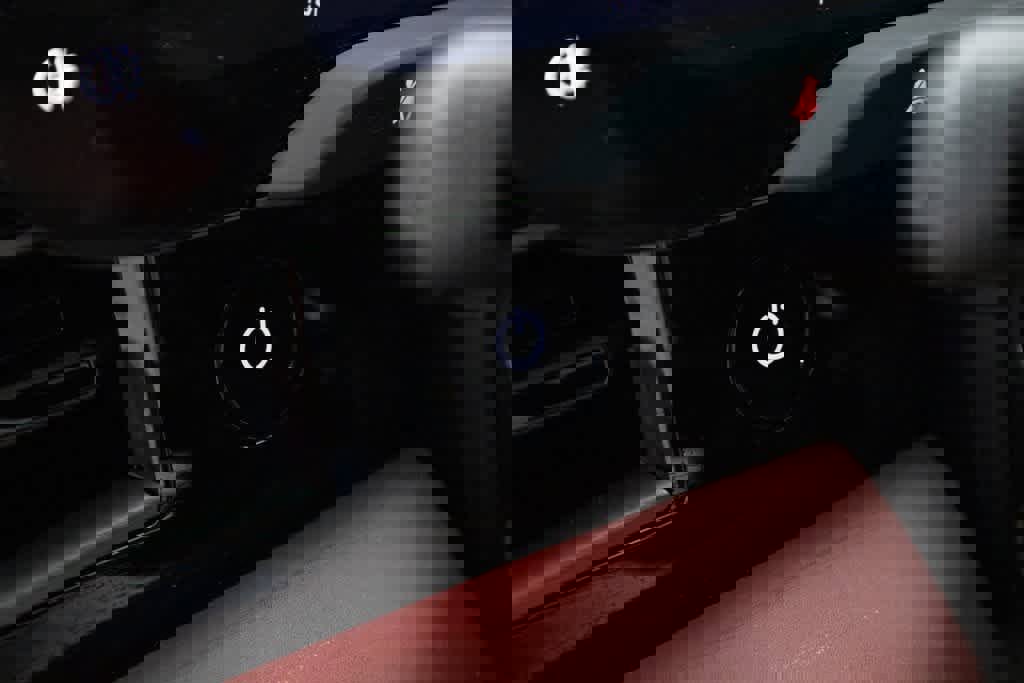 Certified 2025 Porsche Taycan 4S image 19