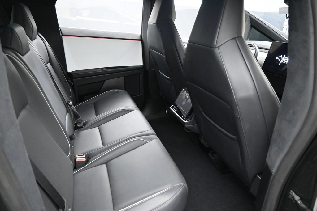 Used 2024 Tesla Cybertruck Cyberbeast AWD/4WD image 26