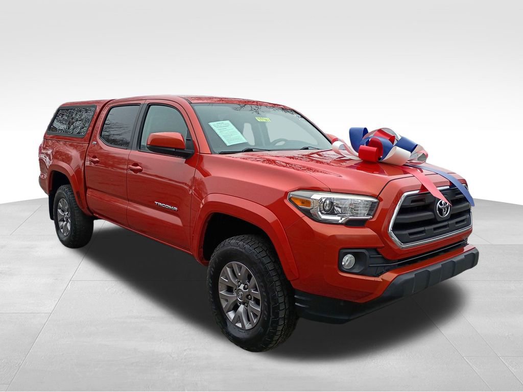 Used 2016 Toyota Tacoma SR5 w/ SR5 Appearance Package (SN) image 7